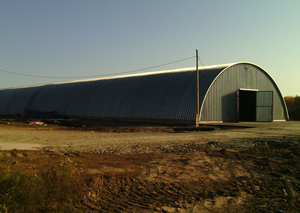 Бескаркасный склад птицефабрики (Томск).